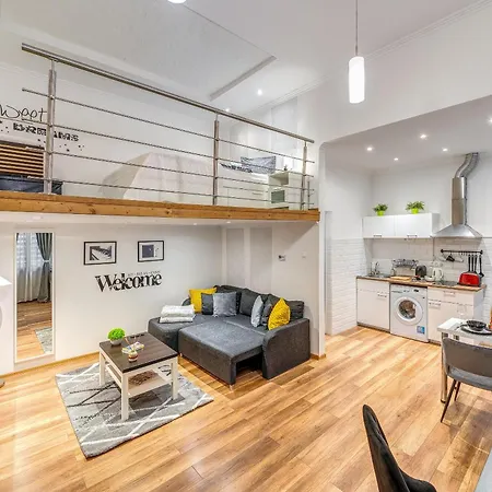 Sweet Dreams At Oktogon Downtown Apartment