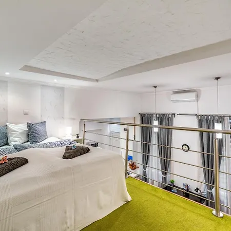 Sweet Dreams At Oktogon Downtown Apartment